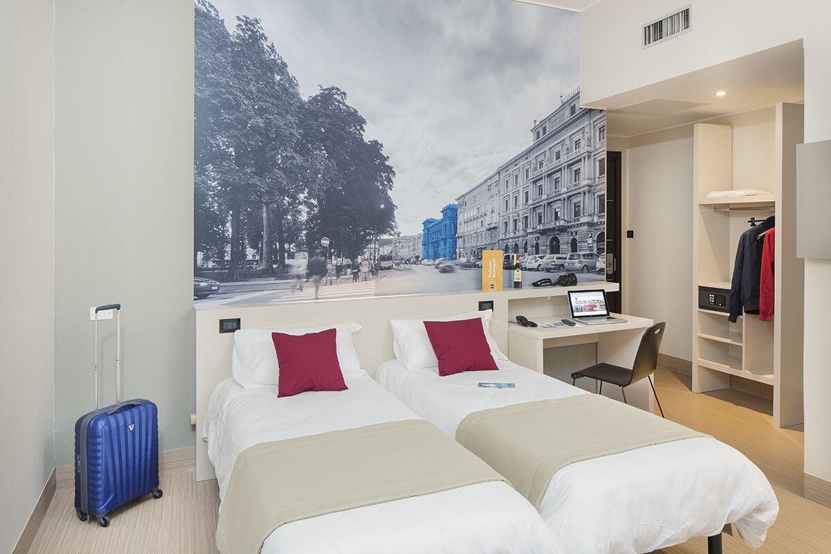 B&B Hotel Trieste Bagian luar foto